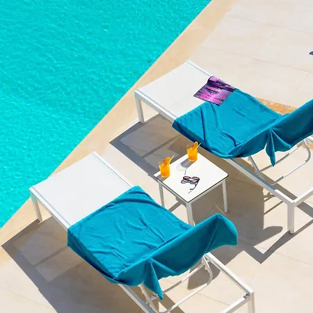 Emmelia & Amazing View With Pool Hébergement de vacances *